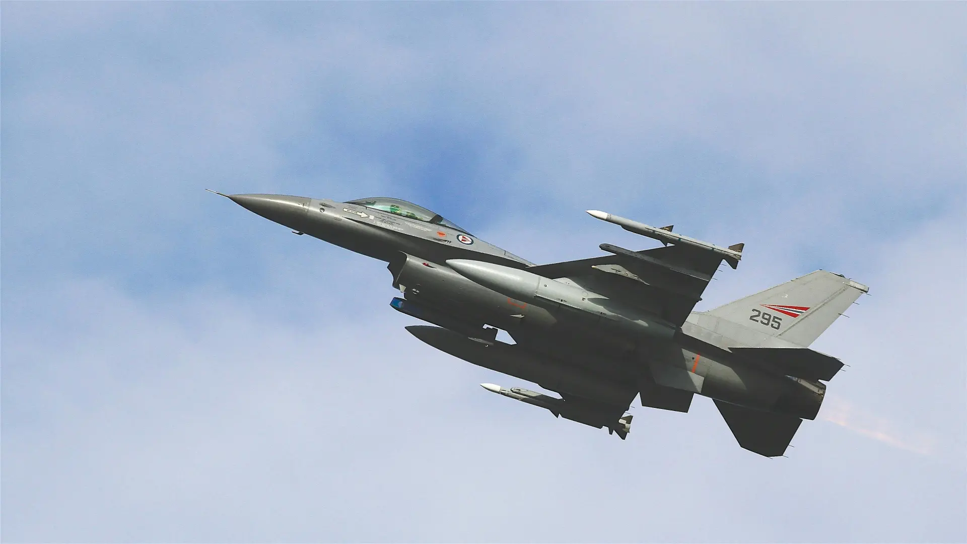 avion f16