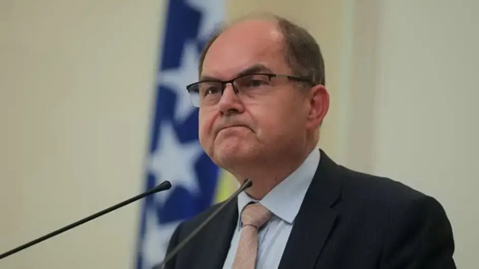 Schmidt to leave Bosnia and Herzegovina in June