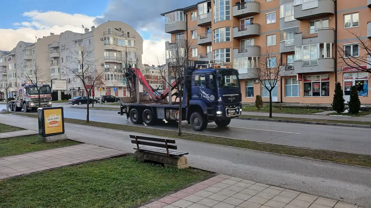 Vozači kamiona defilovali ulicama grada