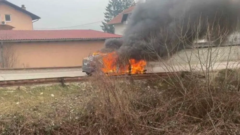 laktaši gori auto