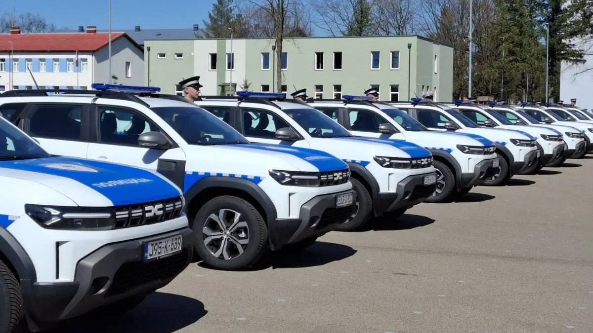 auti policija