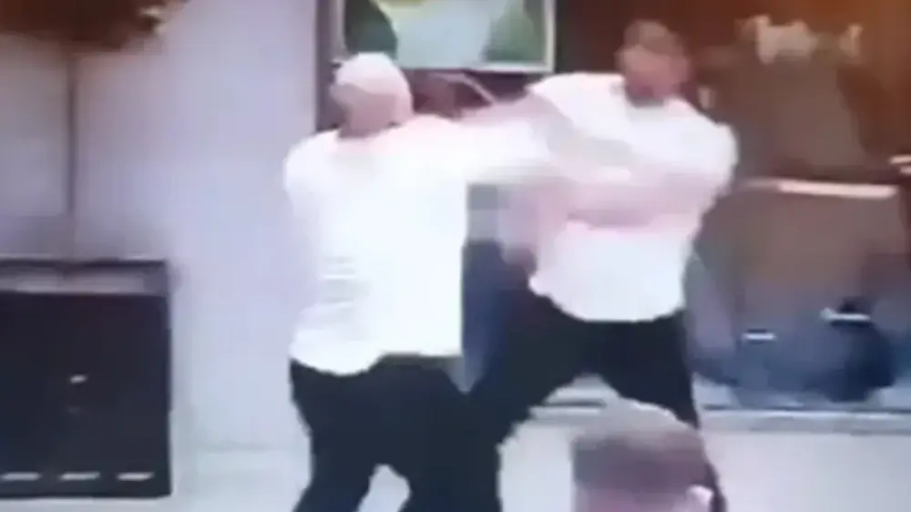 Tuča u tržnom centru u Beogradu