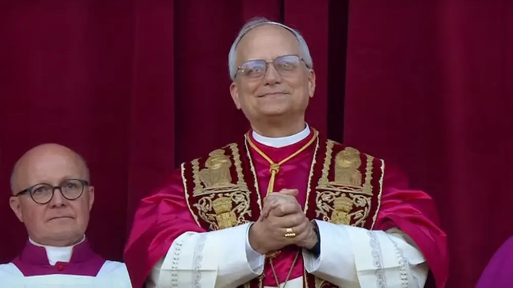 Papa Lav Četrnaesti u prvoj poruci poželio mir svim ljudima