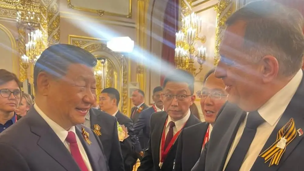 Si Djiping i Milorad Dodik