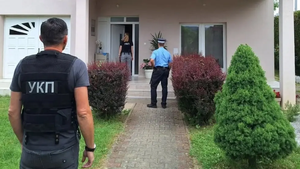 Kasapović: U toku pretresi kancelarije i kuće gradonačelnika Milićevića i dva odbornika