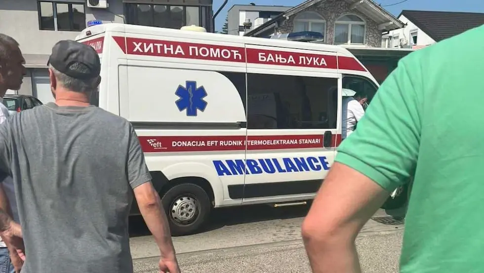 Незгода у Београду: Десетогодишње дијете повређено на тротинету након удара у аутомобил