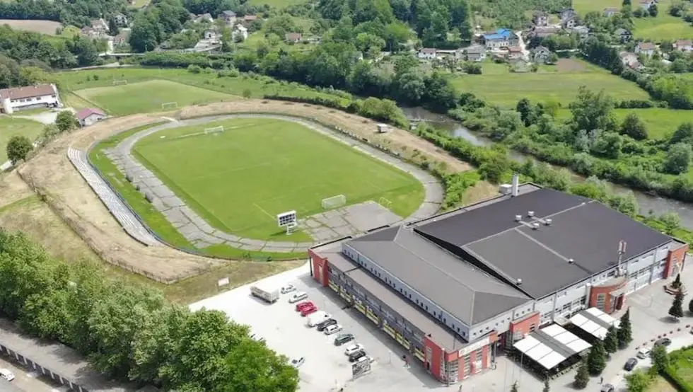 Sjednica teslićke Skupštine održaće se na stadionu!