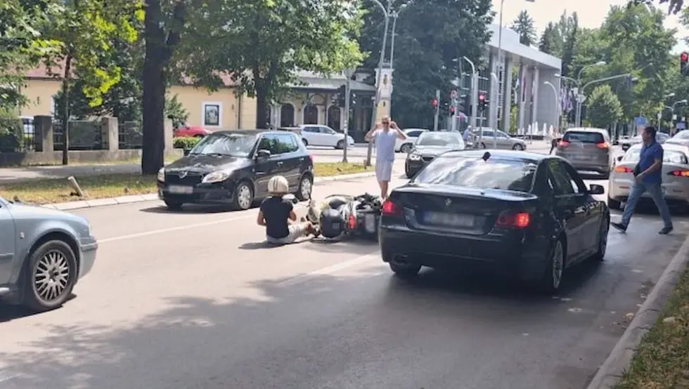 Nesreća kod zgrade Vlade