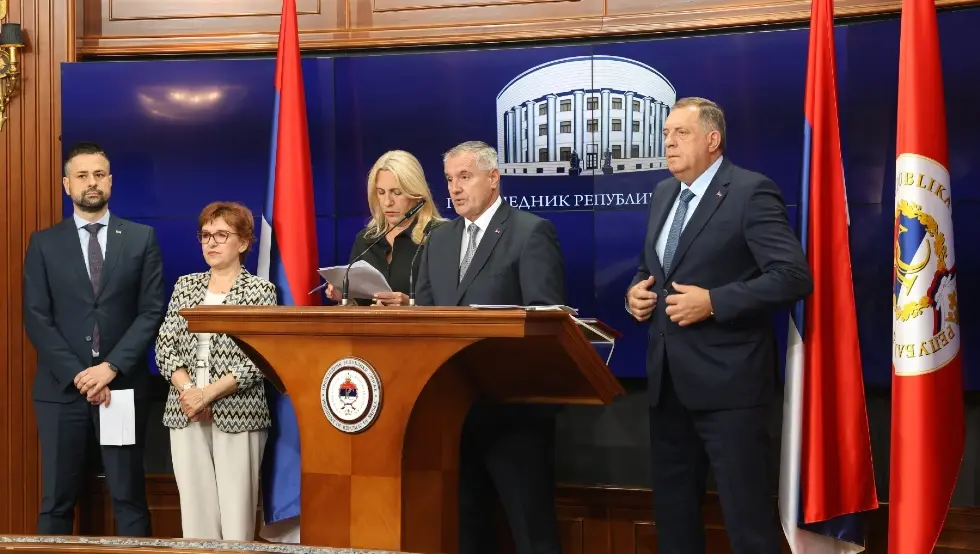 (UŽIVO) Konferencija za novinare zvaničnika Srpske
