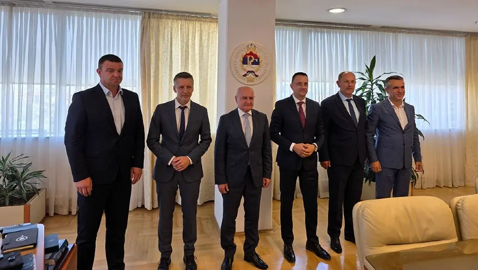 Sastanak ministara sa direktorima tri elektroprivrede u BiH: Evo šta je dogovoreno