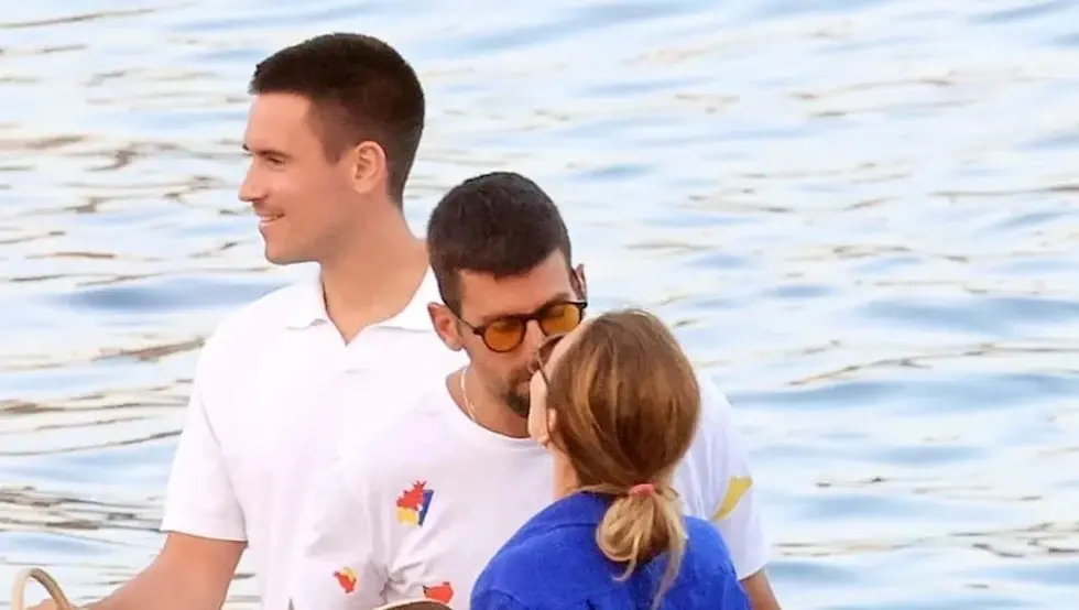 Evo kako Novak provodi vrijeme na Mikonosu