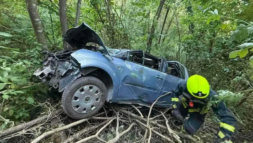 Banjaluka: Maloljetnici sletjeli u provaliju