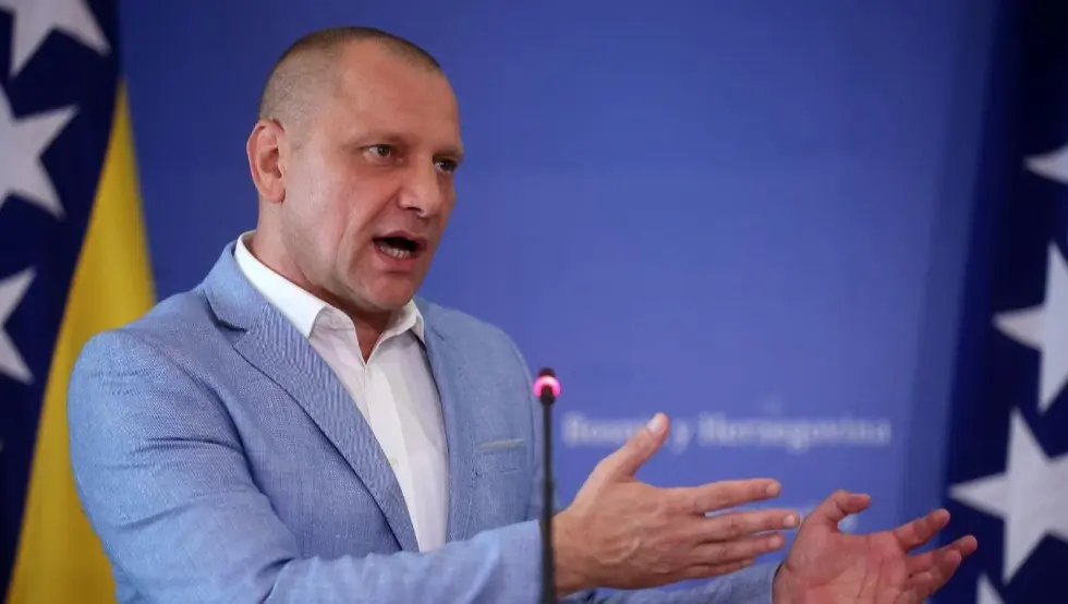 Da li je Zlatko Miletić novi Komšić?