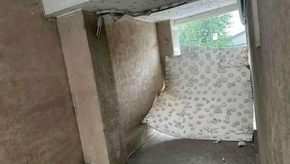 obrusio se plafon Novi Sad