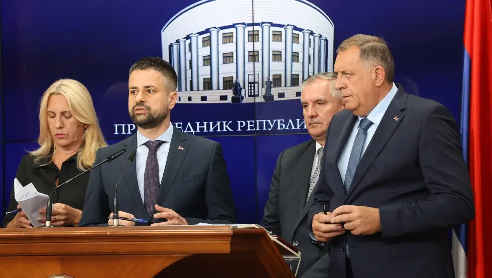 Amidžić: Samo su Šmit i Borenović ''gurali'' da se uplati novac na Kanalska ostrva