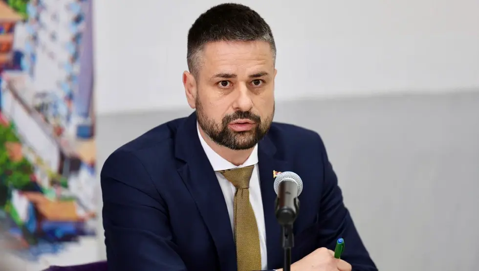 Amidžić: Teško će se pronaći banka koja će prebaciti novac na Kanalska ostrva