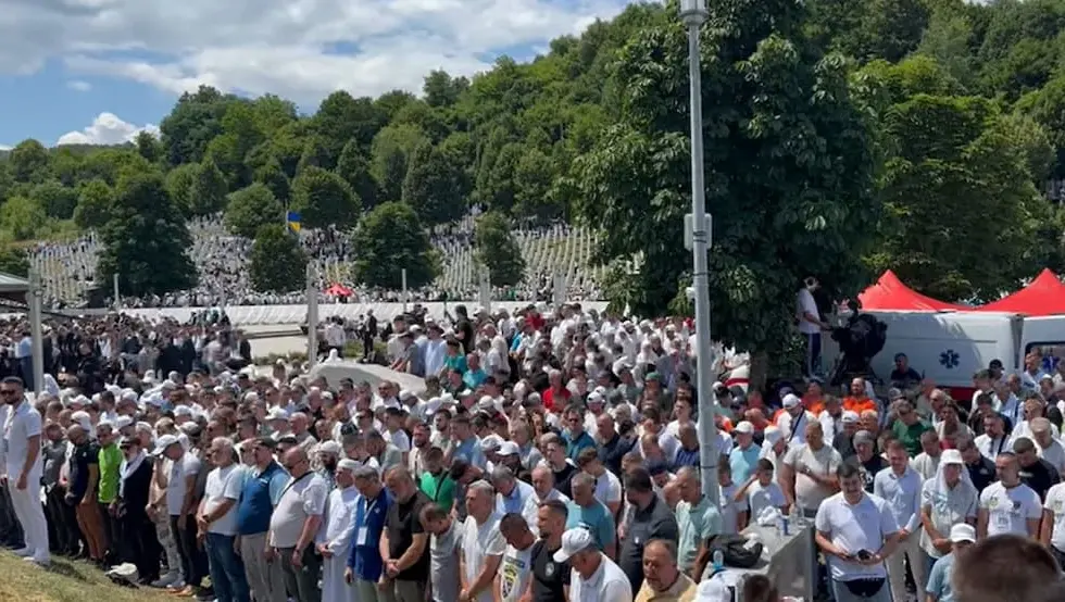 Komemotrativni skup u Potočarima protekao mirno