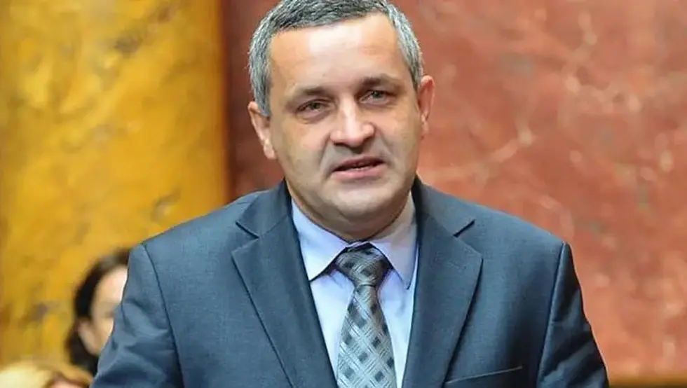 IZJAVA DANA: Miodrag Linta