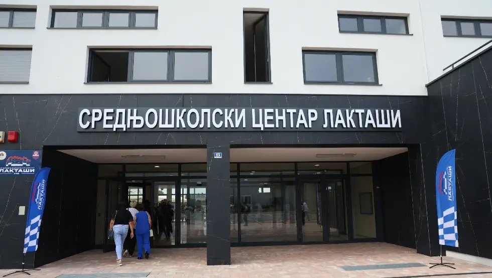Otvoren Srednjoškolski centar u Laktašima