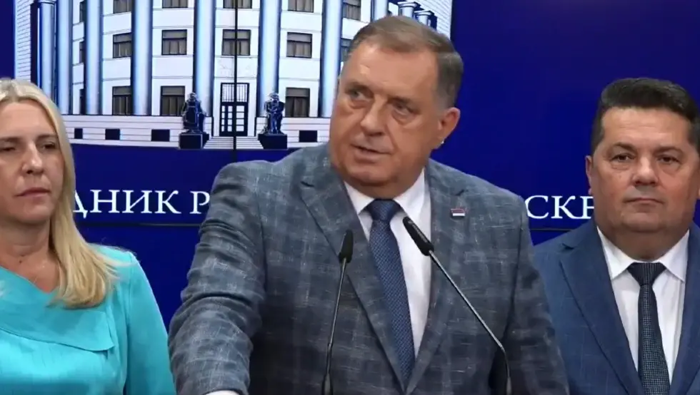 (UŽIVO) Obraćanje predsjednika Republike Srpske Milorada Dodika