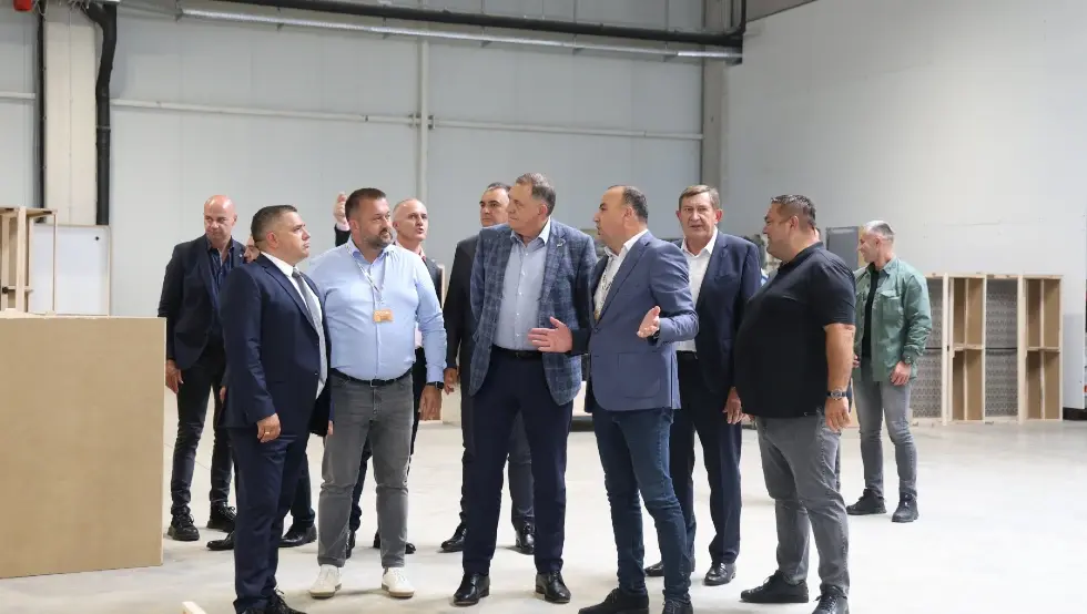 Dodik: Institucije da podrže  privredu i realni sektor
