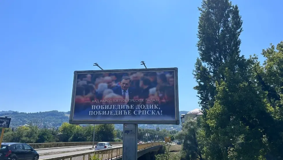 Bilbordi podrške Dodiku širom Srpske