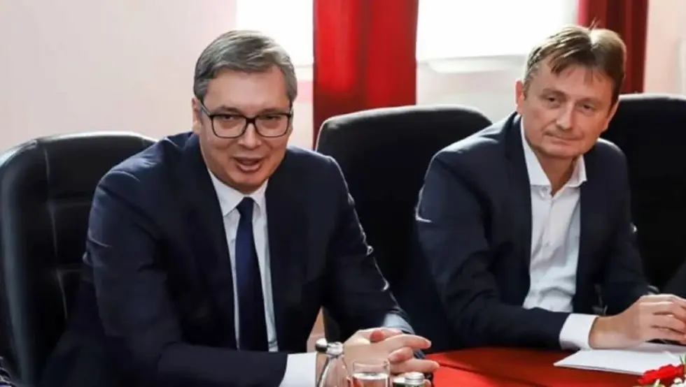 Vučić, Glišić