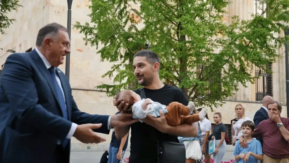 Dodik se družio s građanima Banjaluke