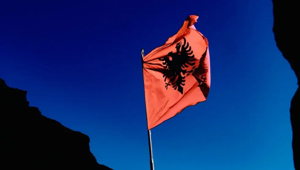 Istakao zastavu "velike Albanije" na utakmici pa protjeran iz zemlje