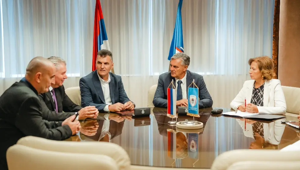 Potpisan Posebni kolektivni ugovor za zaposlene u oblasti unutrašnjih poslova Republike Srpske