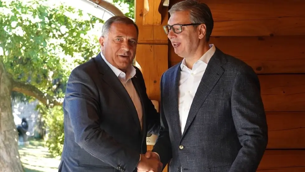 Oglasio se Dodik nakon sastanka sa Vučićem