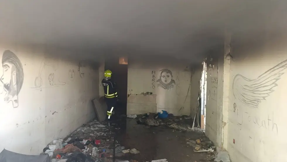 Ponovo gorjela stara zgrada banjalučke Građevinske škole