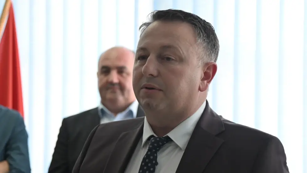 Jović za Provjereno: Ostajem u DEMOS-u, za sada