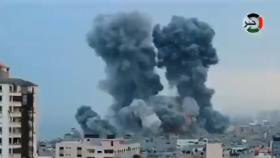(VIDEO) Izraelska vojska bombardovala luku u Jemenu