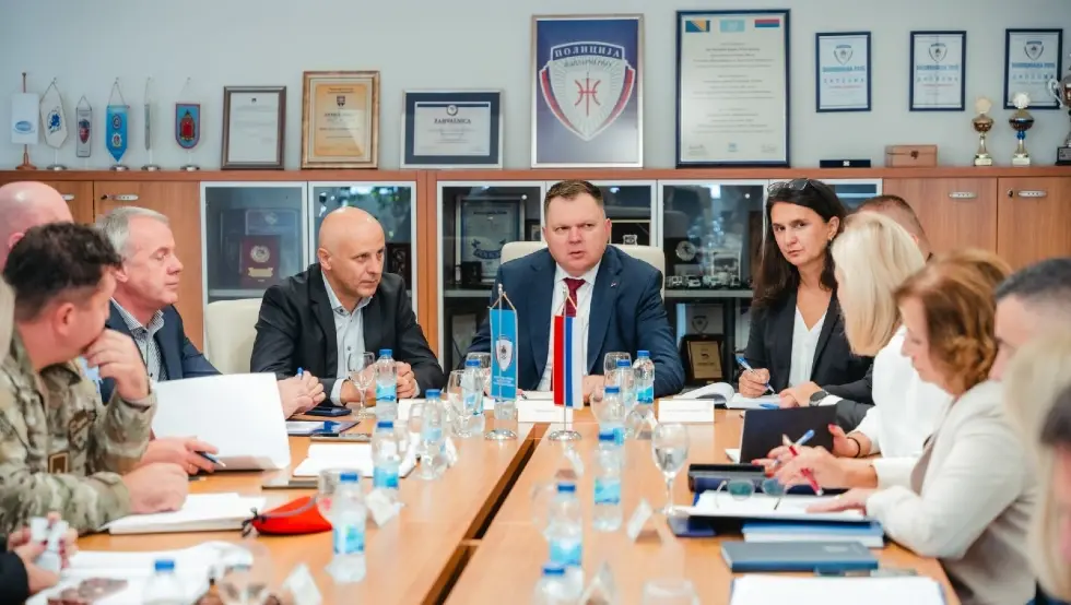 Intenzivna zaštita Srpske i njenih građana