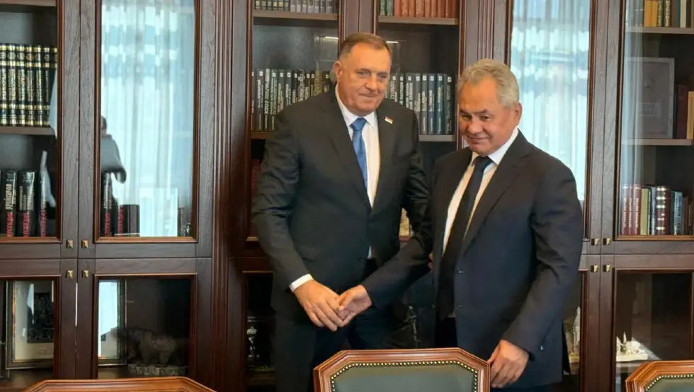 O čemu su razgovarali Šojgu i Dodik