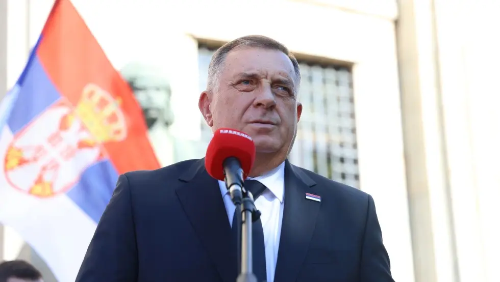 Dodik odgovorio Čoviću: Poručujem mu da treba izabrati predsjednika Herceg-Bosne