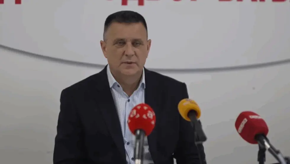 Đajić: Stanivukoviću, budi muško, a ne djevojčica