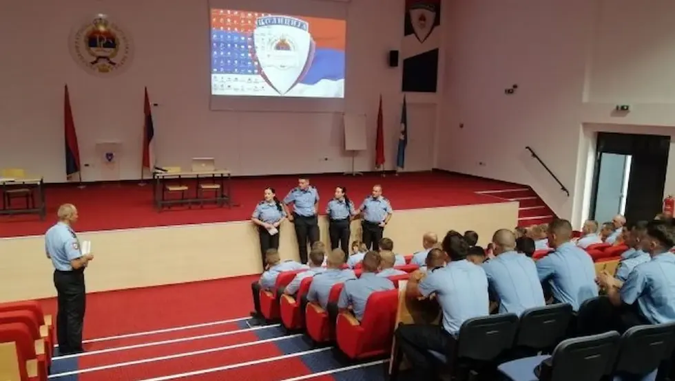 Nastavak unapređenja projekta "Školski policajac"