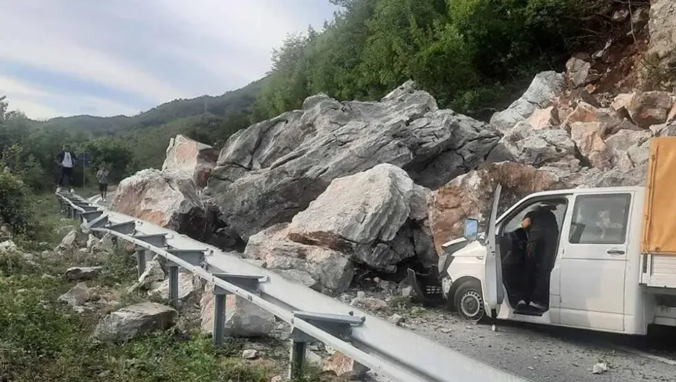 Put Cetinje - Budva zatvoren do daljeg