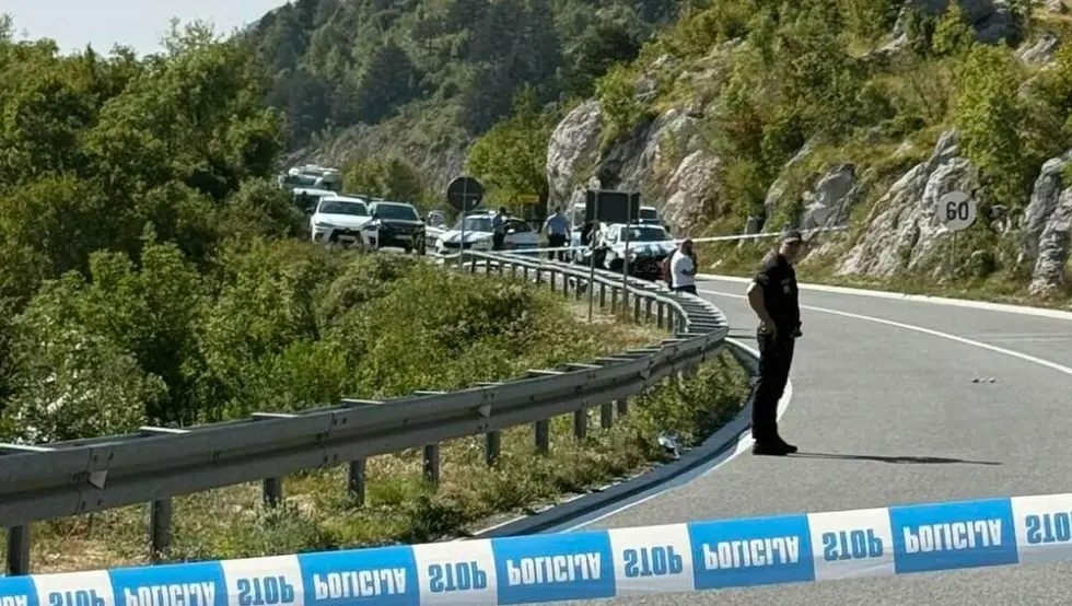 Detalji pucnjave u Budvi: Ciljali "škaljarca", pogodili djevojku