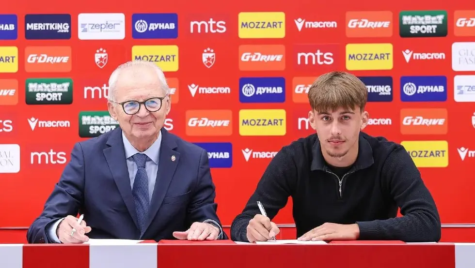 Лазар Лајић црвена звезда