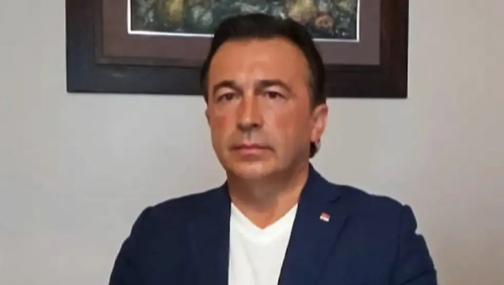 професор безбједносних наука из Београда,