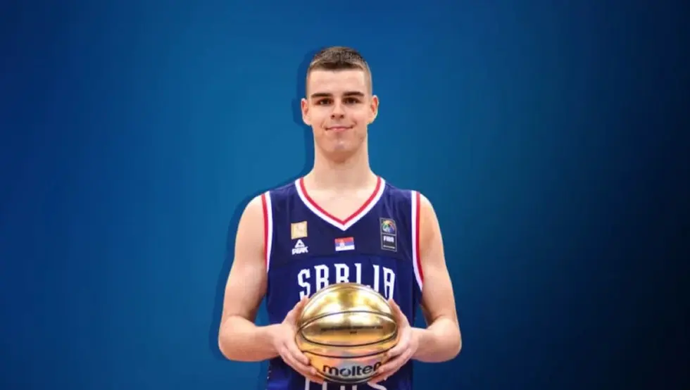 (ВИДЕО) Ужасне вијести: Никола Топић има рак!