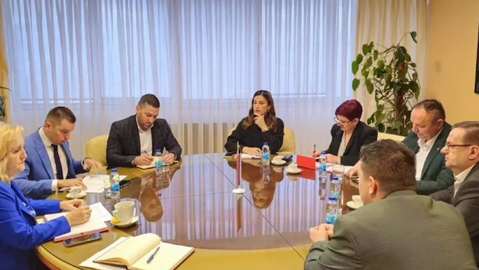 Šulić sa predstavnicima Saveza sindikata: U fokusu kontrola rasta cijena životnih namirnica