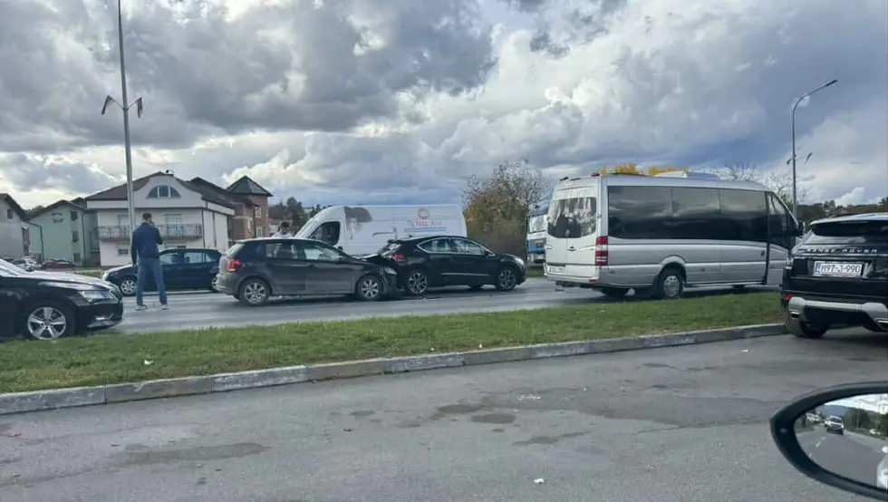Удес на транзиту, створиле се велике гужве