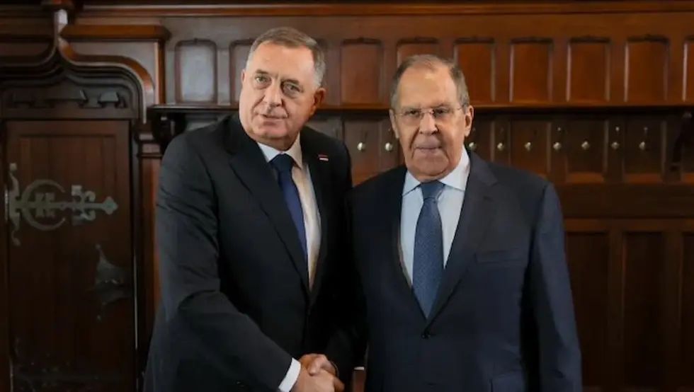 Додик и Лавров