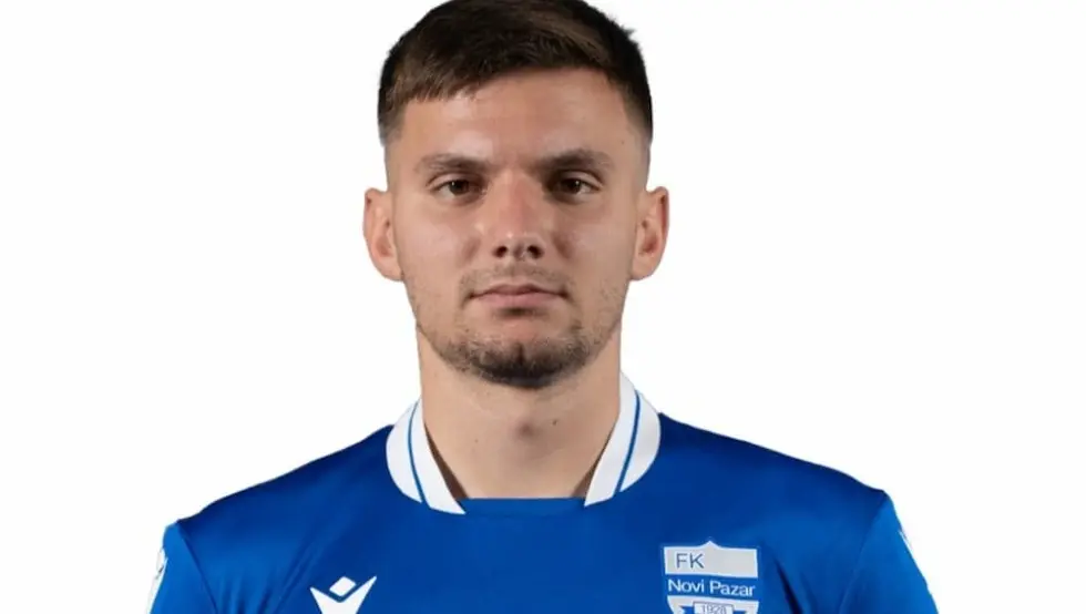 Драган Бојат
