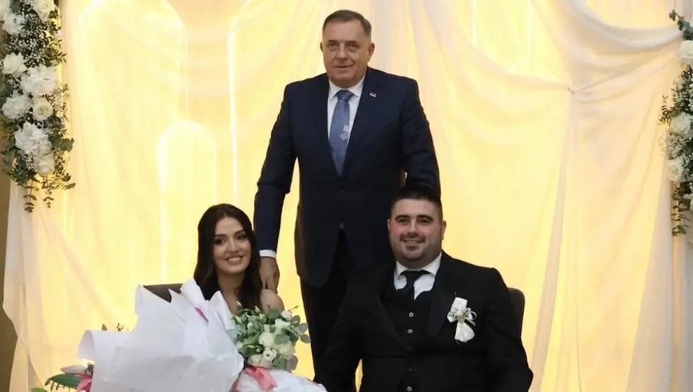 Милорад Додик