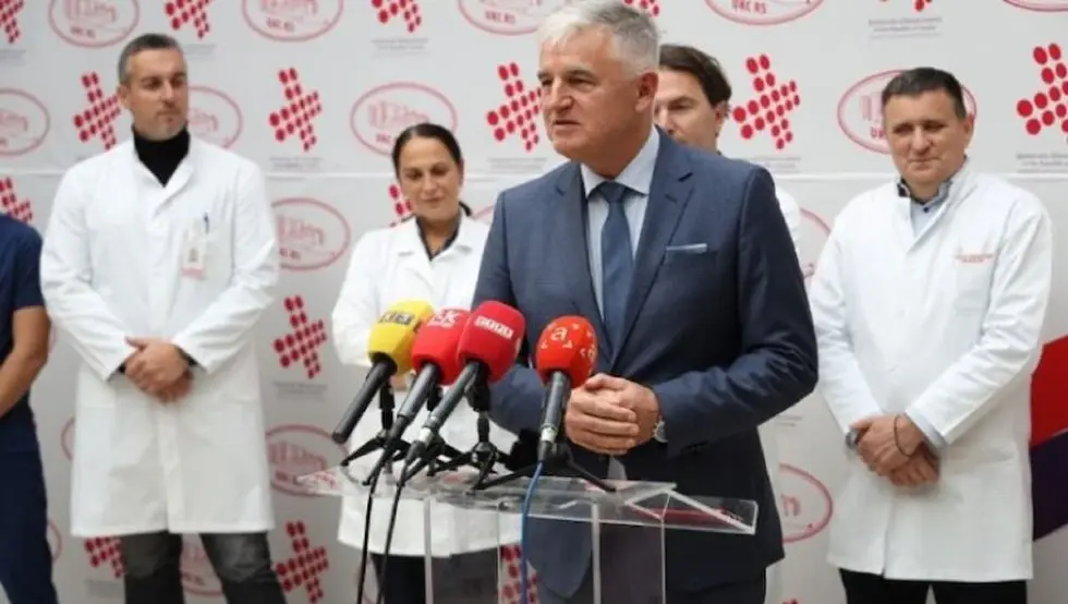 Hirurg svjetskog glasa: Milomir Ninković u posjeti banjalučkom UKC-u